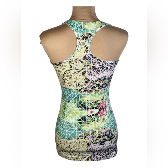 LULULEMON COOL RACERBACK TANK-PARADISE GRID VERY GREEN MULTI SIZE 4 - Picture 7 of 10